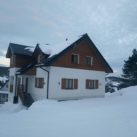 Ostoja Gromadzyn Apartment Ustrzyki Dolne Bagian luar foto