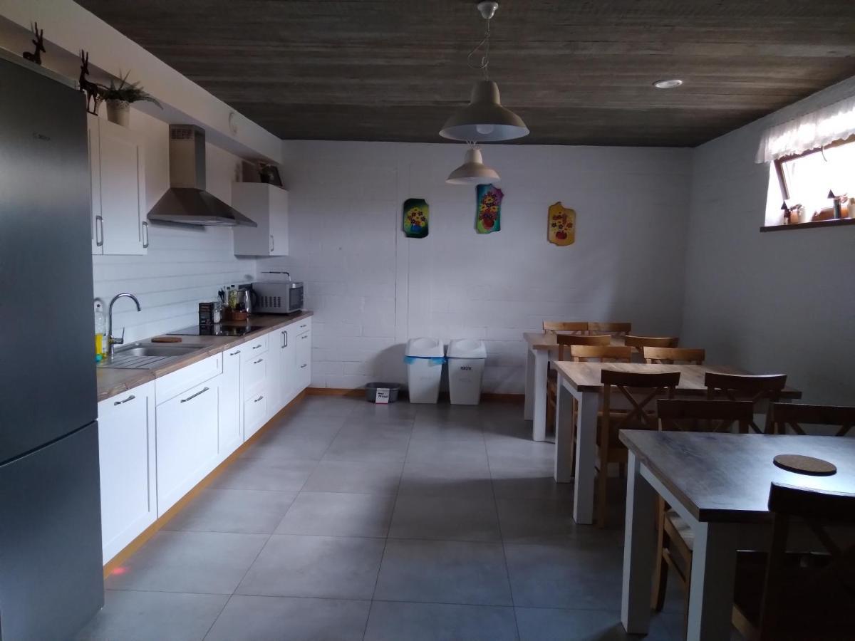 Ostoja Gromadzyn Apartment Ustrzyki Dolne Bagian luar foto